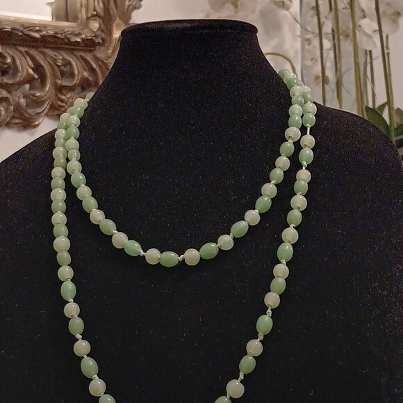 Vintage Chinese Light Green Hand Knotted Jade Bead Necklace 33" Long - Picture 1 of 4